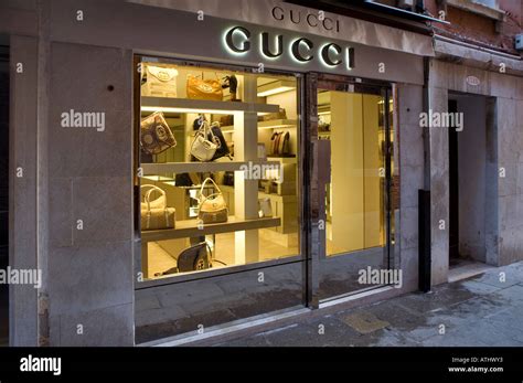 gucci italy online store